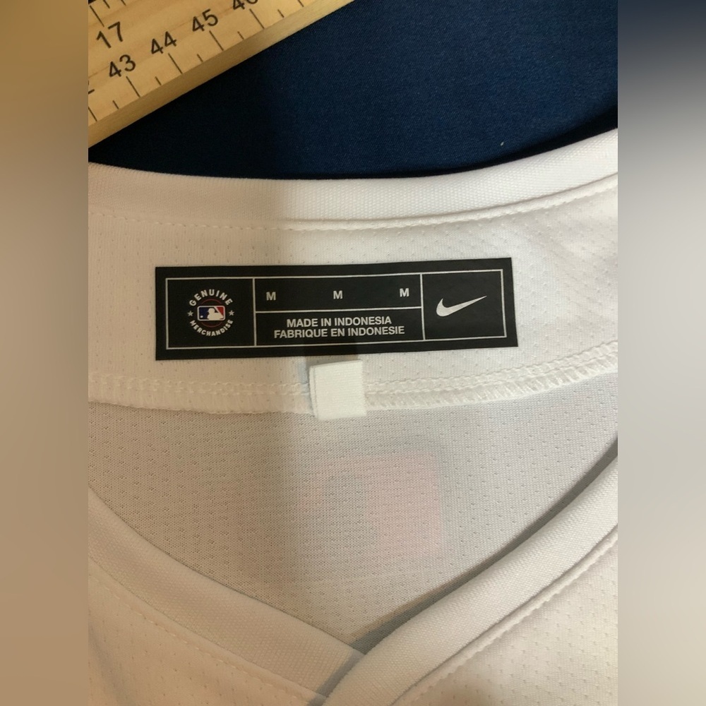 Nike Sports Dodgers Top - Picture 6 of 6